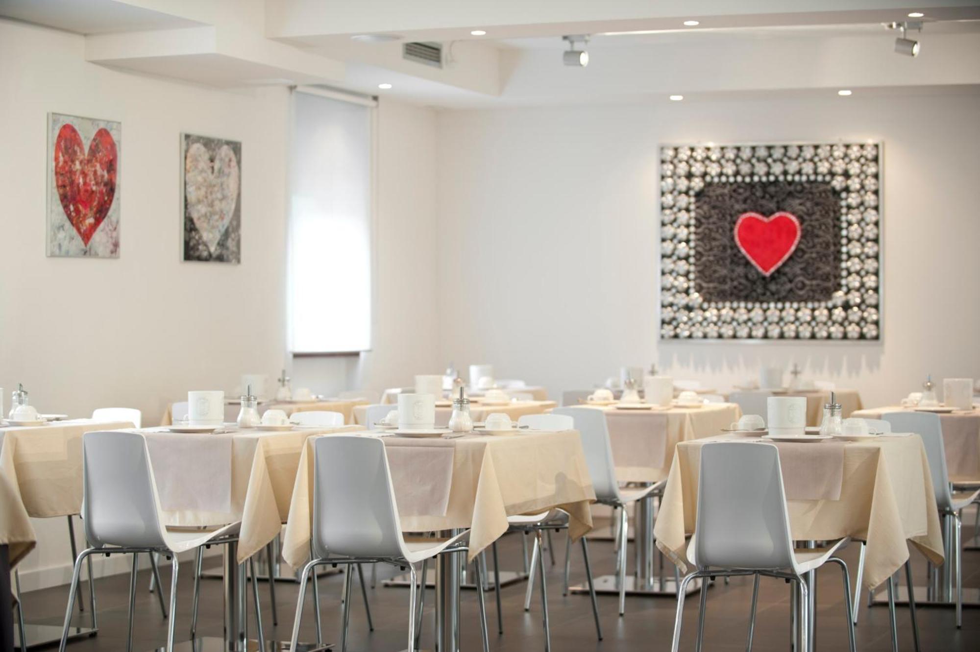 טורבולה Sporthotel Villa Stella מראה חיצוני תמונה