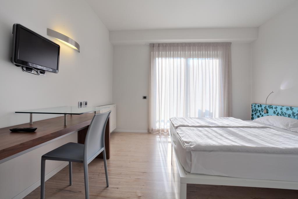 טורבולה Sporthotel Villa Stella מראה חיצוני תמונה